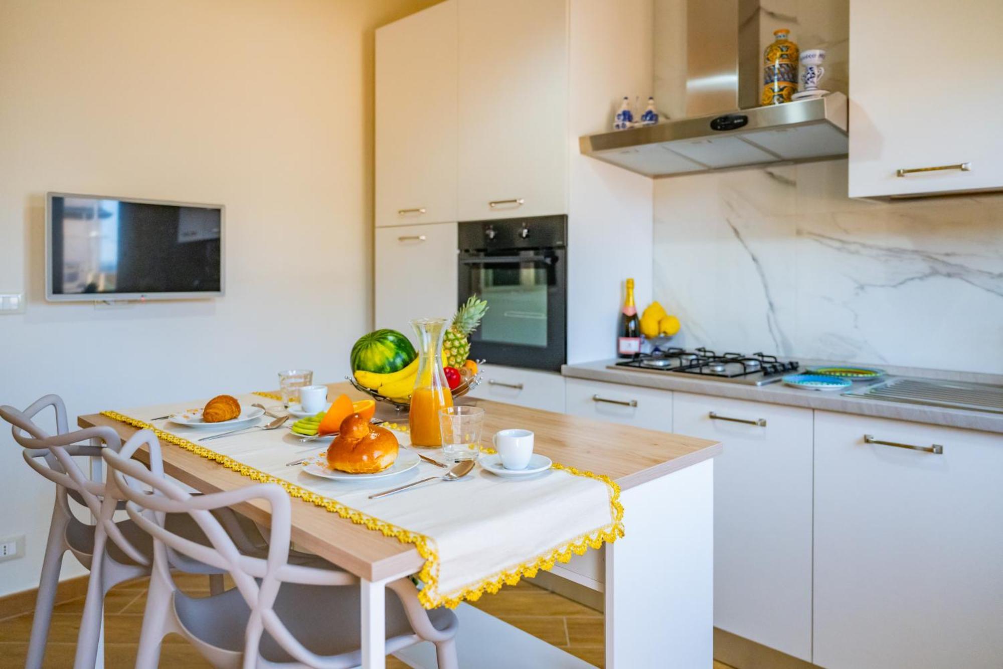 Achilles Apartment 지아르디니낙소스 외부 사진